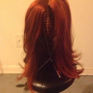 Middle part red wig