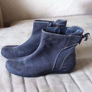 Gray Boots 🔴reduced