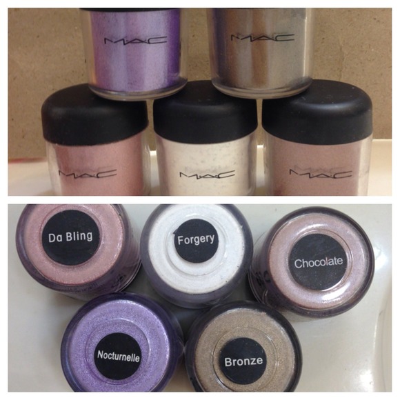 ❌Sold❌ Mac eye shadow