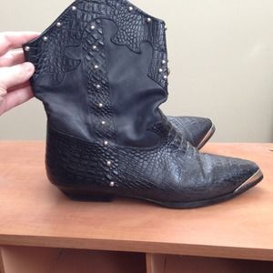 Vintage Nine West booties sz 7