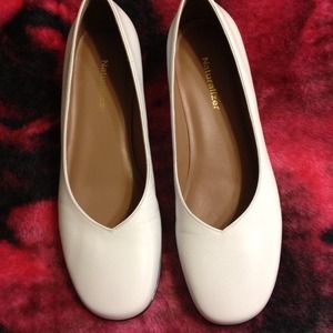 Sassy white flats