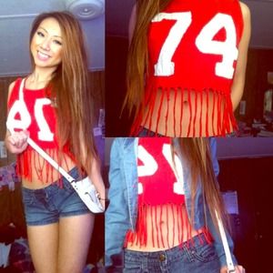Forever 21 red crop top "74"