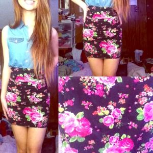 Floral pencil skirt