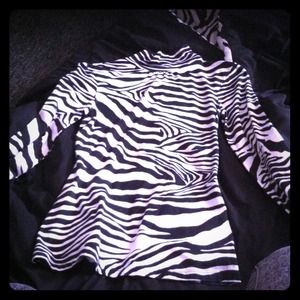 Express Zebra print turtle neck