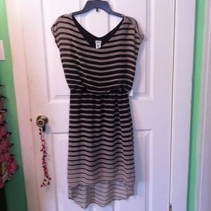 Gorgeous beige and black hi low dress