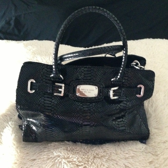 🎀SOLD🎀Authentic Michael Kors Tote