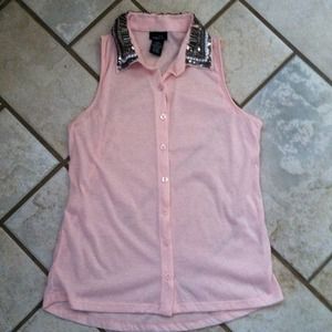 Awesome peach shirt with cute detail. NWOT.  TRADE