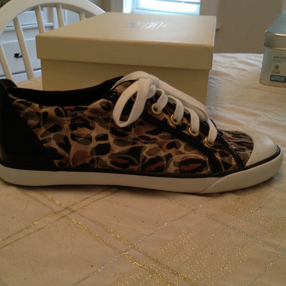SOLD*Coach sneakers