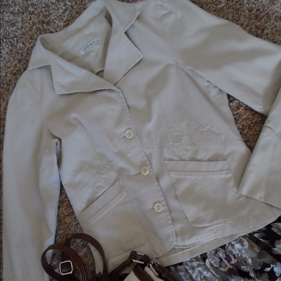 ⬇Final reduce!!!Amazing tan checkered khaki pants! - Picture 3 of 4