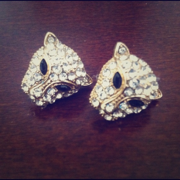 Rhinestone jaguar earrings