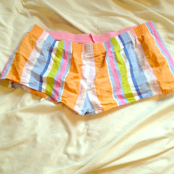 Loungeshorts from VS Pink Collection