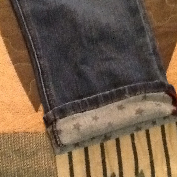 Capris - Picture 2 of 3