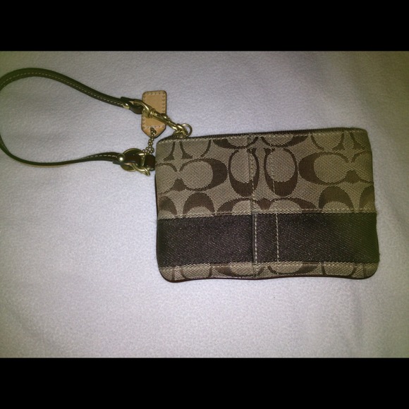 Authentic Coach bag - Picture 3 of 4