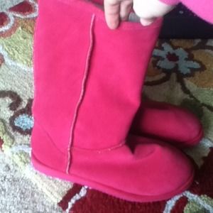 Old navy hot pink boots size 9