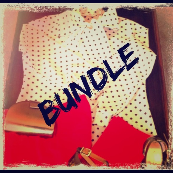 🌟SOLD🌟Vintage Bow Collared L/S Shirt