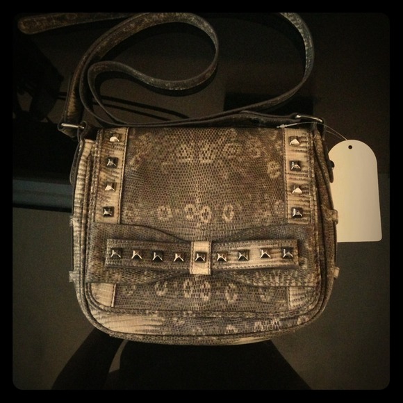 🚫SOLD🚫 Jessica Simpson Crossbody