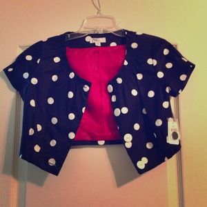 ⬇ Reduced! Polka Dot crop, short sleeve blazer