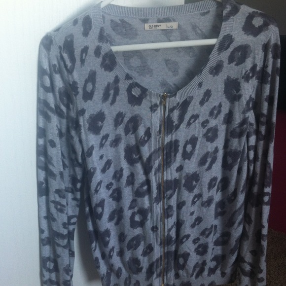 Old navy leopard cardigan
