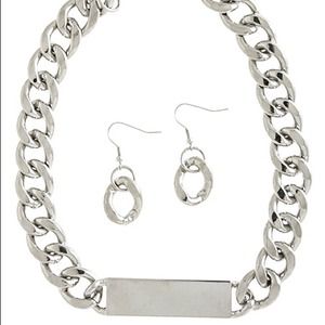 Sold!!!  Chunky Chain-link ID Necklace Set
