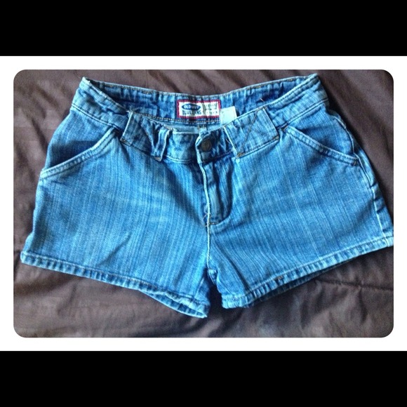 Old Navy Blue Jean Short Shorts! REDUCED! - Picture 1 of 3