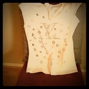 LV baby doll tee