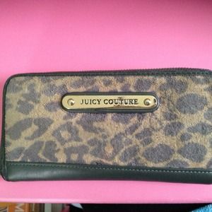 Juicy couture wallet