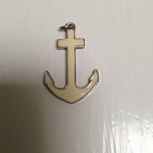 Anchor pendant