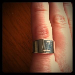 Delta Zeta cigar band ring