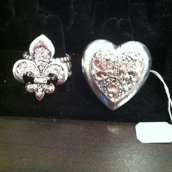 Fashion rings - Picture 1 of 1