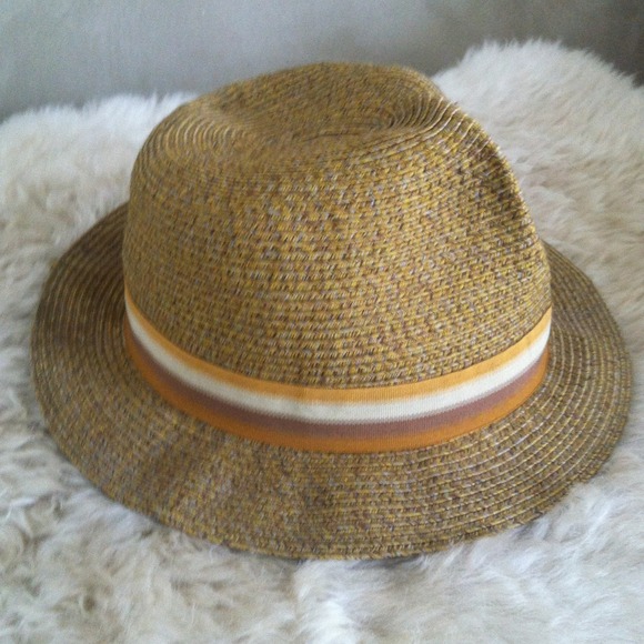 GROOVIN straw hat - Picture 3 of 4
