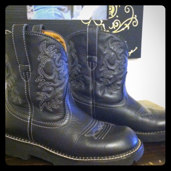 Black ariat original fatbaby boots