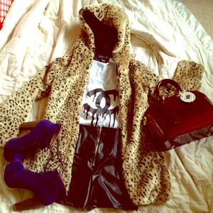 Reserved 4 abby_roseDripping c's tank