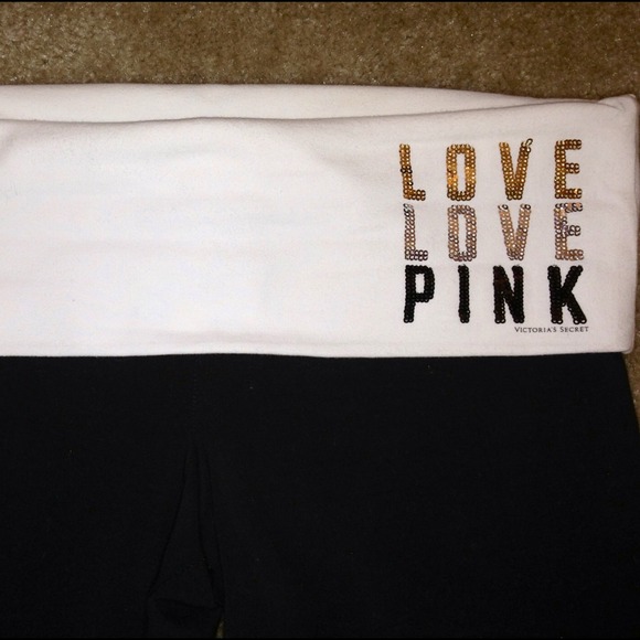 🔱VICTORIA SECRET PINK YOGA PANTS🔱