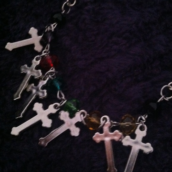 Cross with color bead necklace and cross earrings - Picture 3 of 4