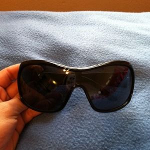 Black sun glasses