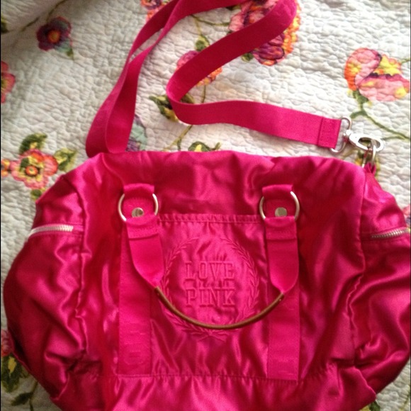 💗Reserved💗 Victoria's Secret Duffle Bag