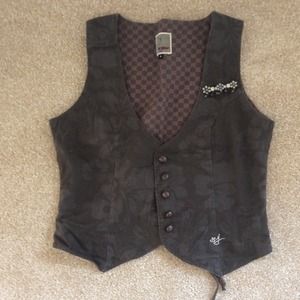 Vest + brooch!