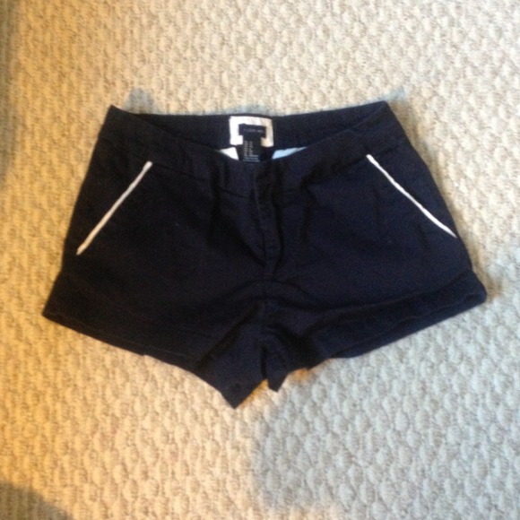 Navy blue Forever 21 shorts Size 25 NWOT