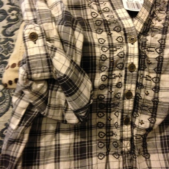 Forever21 woven top - Picture 3 of 4