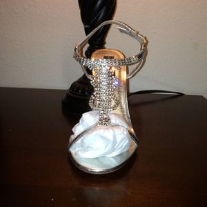 Super shiny night shoes