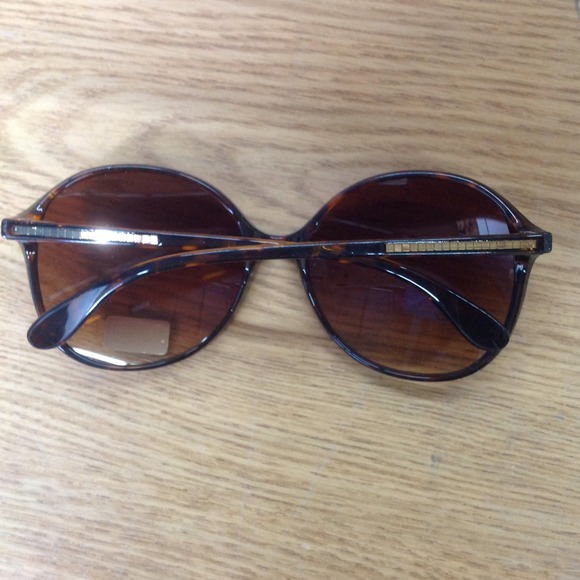 🌹SALE🌹Item 131/3. - Picture 4 of 4