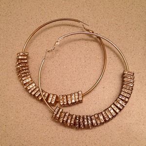 Itzrichgirlz earrings