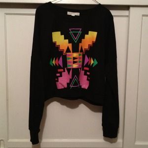 🎀RESERVE🎀 Tribal crop top💛💗💚💜