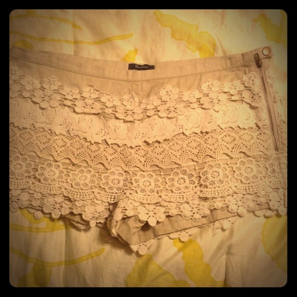🚫SOLD🚫Bundled NWT Lace Summer Shorts