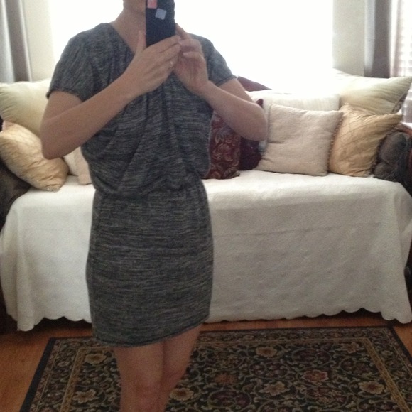 Max Studio grey dress. Size Small