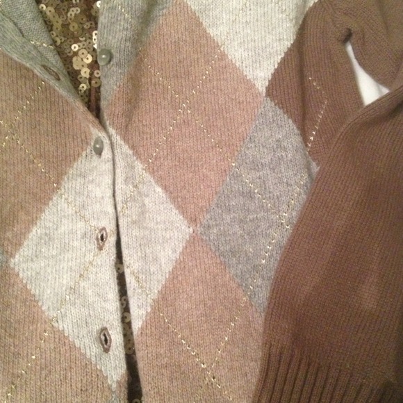 TRADED***Old navy argyle cardigan. - Picture 2 of 3