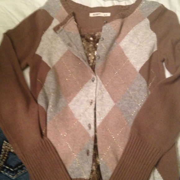 TRADED***Old navy argyle cardigan. - Picture 3 of 3
