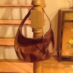 Classic Coach handbag brown