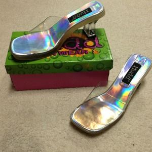 ⛔RESERVED⛔Mudd clear heels in box