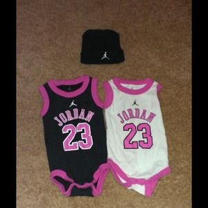 Lot of 50+ baby clothes